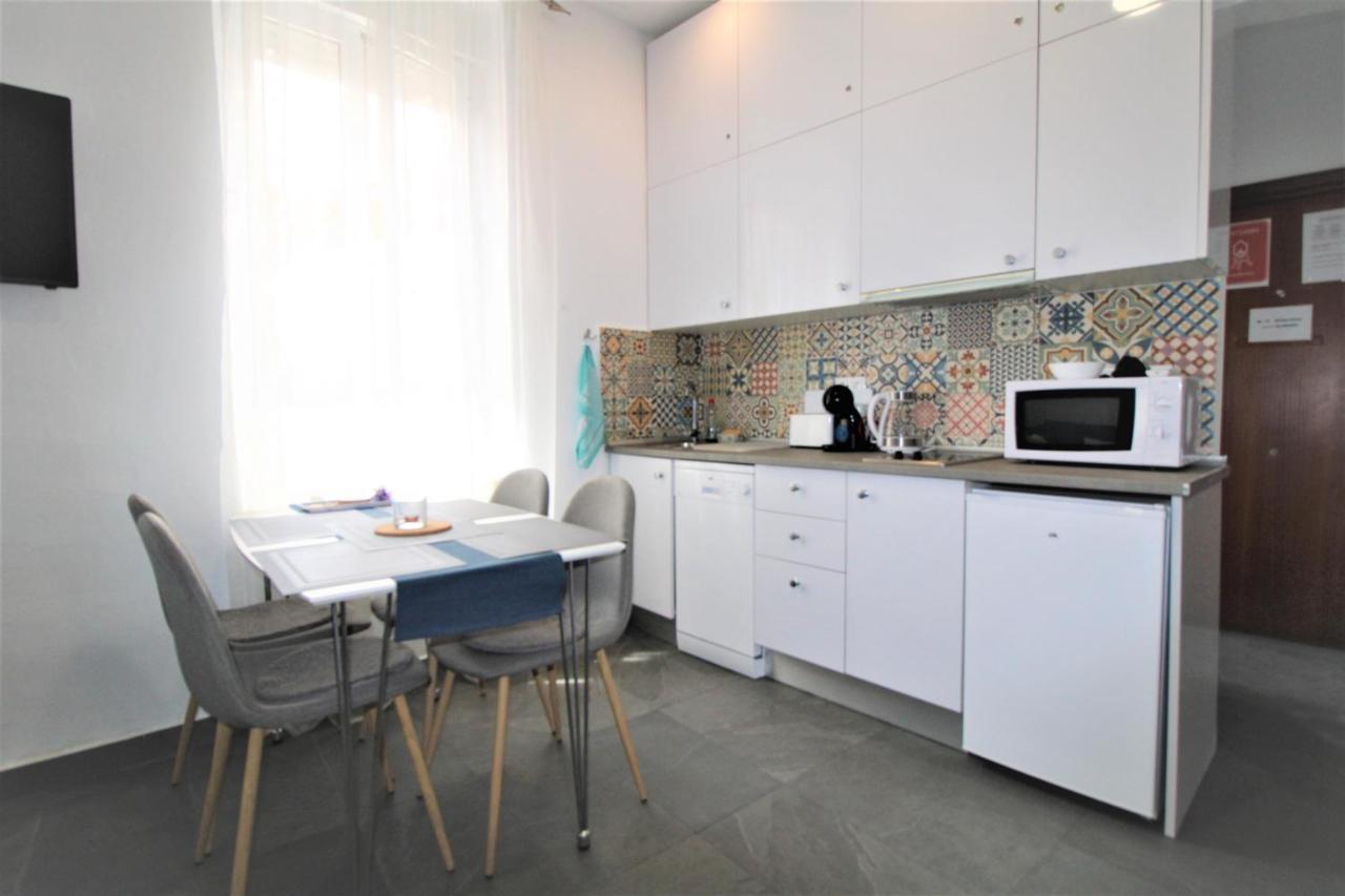 Ferienwohnung Apatrament Jacinto Alicante Exterior foto